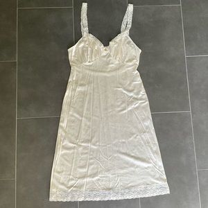 Vintage Offwhite Lacey Slip Dress